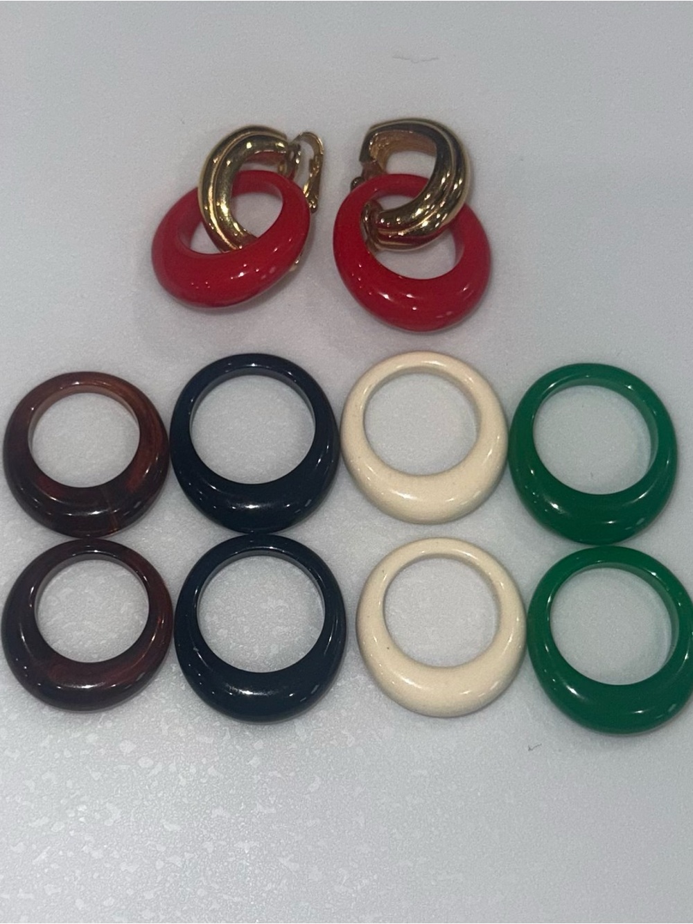 vintage Crown Trifari interchangeable clip-on earring set gold and lucite